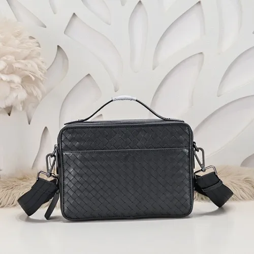 All categories 💚 Top version men’s bags 💚 BV 2024 new BV crossbody bag